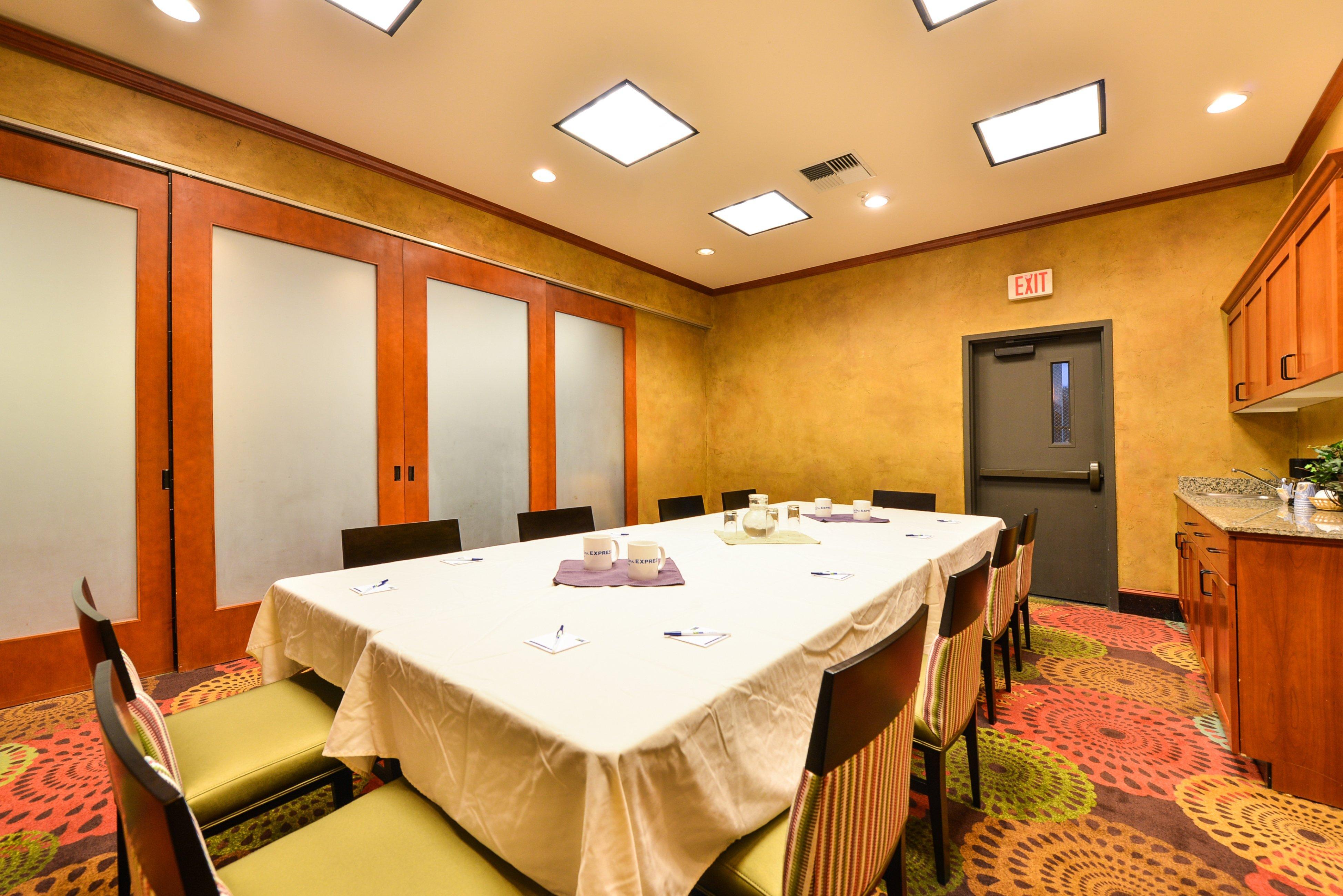 Holiday Inn Express Vancouver North By Ihg Exterior foto